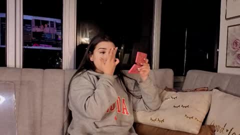 Snapshot of ivanna_west chatting on December 2025 10:02:01 AM Ivanna West online show from December 2025 10:02:01 AM