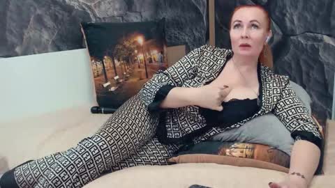 IrennaSplash online show from November 2025 01:09:02 AM