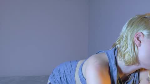 ivory_soule online show from October 2025 07:27:02 PM