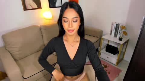 Snapshot of ivorycollins chatting on January 2025 09:43:02 AM kirstenelsie online show from January 2025 09:43:02 AM