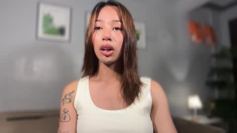 Snapshot of ivorycollins chatting on November 2025 01:03:01 PM kirstenelsie online show from November 2025 01:03:01 PM