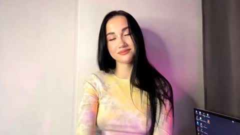 Snapshot of ivoryhochstine chatting on November 2025 01:47:02 PM Nika online show from November 2025 01:47:02 PM