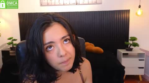 Snapshot of ivy_gail chatting on October 2025 05:52:02 AM  IVY online show from October 2025 05:52:02 AM