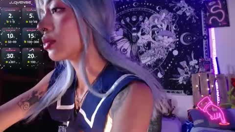 Ivy bank   online show from November 2025 07:57:01 PM