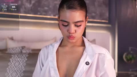 ivyellis online show from March 2026 11:39:01 AM