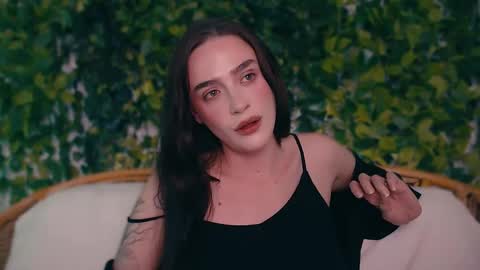 Miss Ivy online show from November 2025 05:45:03 PM