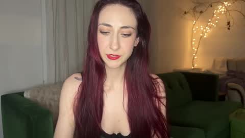 Ivy Rosie online show from February 2025 02:14:01 AM