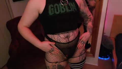 Ivy ShrumX online show from February 2026 02:01:02 AM