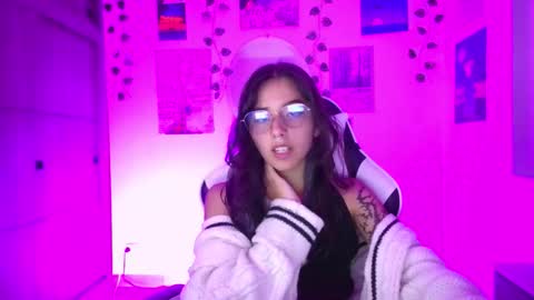 Snapshot of ivystone_ chatting on March 2026 11:44:01 PM Ivy online show from March 2026 11:44:01 PM