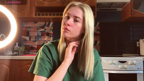 ivywairley online show from March 2026 03:39:01 AM