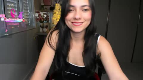 Snapshot of ivyy_scott chatting on November 2025 02:05:01 PM Ivvy online show from November 2025 02:05:01 PM