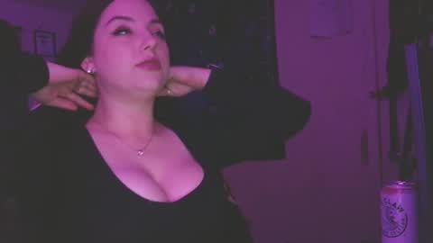 Amiee online show from January 2026 04:38:02 AM