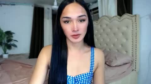 iwillcum4u_ online show from November 2025 12:09:02 AM