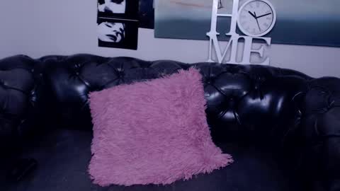 Maxim online show from February 2025 01:14:01 AM