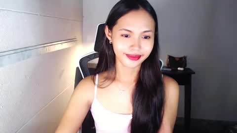 divaonopka online show from December 2024 05:04:01 PM