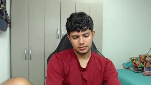 Izan online show from December 2025 04:25:01 PM