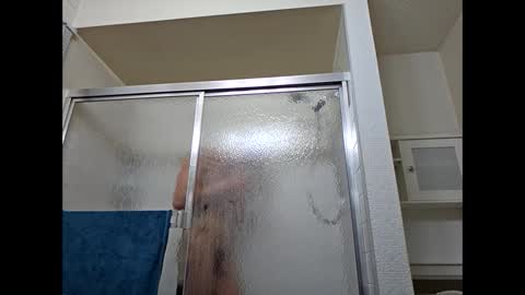 Snapshot of izzame2 chatting on February 2025 05:18:01 AM Willis online show from February 2025 05:18:01 AM