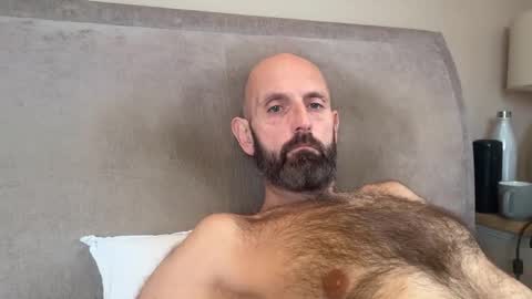 izzysboytoy1 online show from December 2025 10:23:02 AM