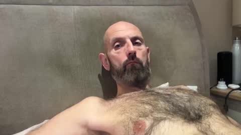 izzysboytoy1 online show from January 2026 07:57:02 AM