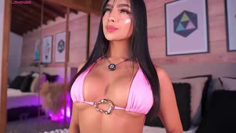 Snapshot of izzywild1 chatting on November 2025 11:21:02 AM izzywild1 online show from November 2025 11:21:02 AM