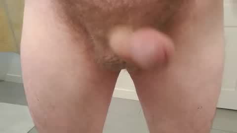 Snapshot of j123b456c chatting on February 2025 02:27:01 PM Tall Jim online show from February 2025 02:27:01 PM