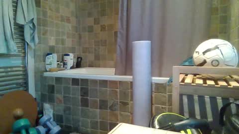 Snapshot of j4ckcock chatting on December 2024 09:06:02 AM J4ckcock online show from December 2024 09:06:02 AM