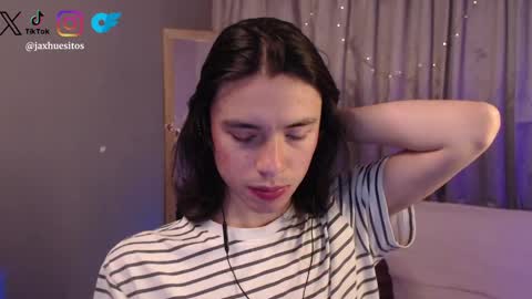 Hey im Jaxxxon check my info     online show from April 2026 01:38:02 PM