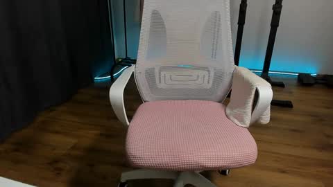 Danny online show from December 2024 10:01:02 AM