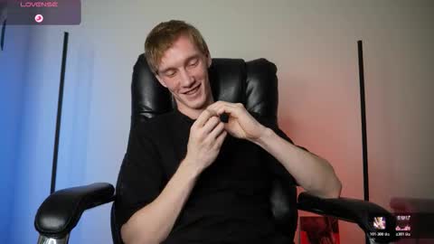 Danny online show from October 2025 07:32:01 AM