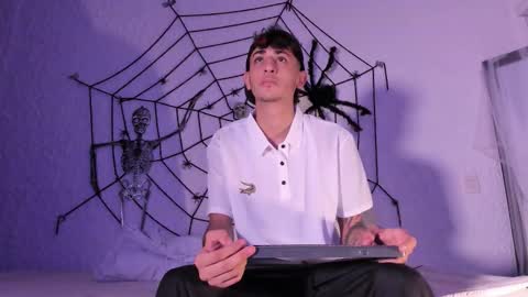 Snapshot of j_martony chatting on October 2025 03:31:01 AM j_martony online show from October 2025 03:31:01 AM