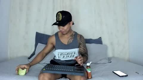 i am juan musiry independent model  online show from February 2025 06:40:01 AM