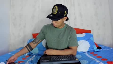 i am juan musiry independent model  online show from February 2025 04:43:01 AM