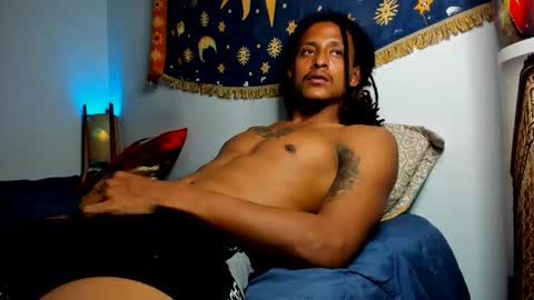 jaacksn online show from November 2025 06:35:01 AM