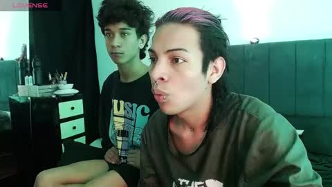 Snapshot of jace_and_fer chatting on January 2025 03:20:01 AM Jace and Fer online show from January 2025 03:20:01 AM