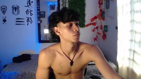 jack160724 online show from March 2026 09:32:02 PM