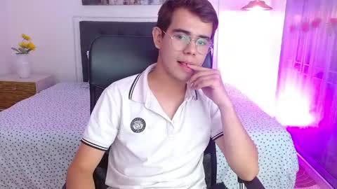 Snapshot of jack__thomas chatting on June 2026 03:23:02 PM JACK TOMAS online show from June 2026 03:23:02 PM