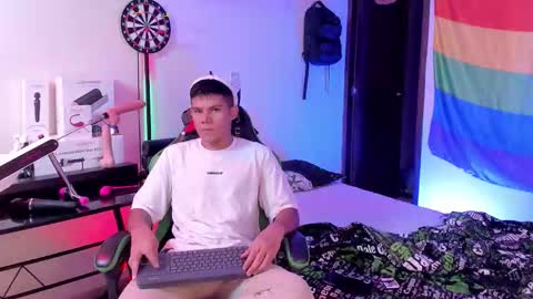 JACK CASTELL online show from December 2025 11:04:02 AM