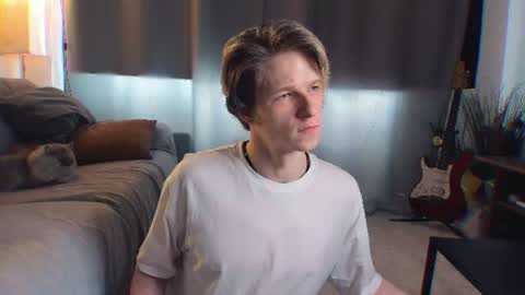 Snapshot of jack_frozt chatting on June 2026 08:41:01 AM brestonsweet online show from June 2026 08:41:01 AM