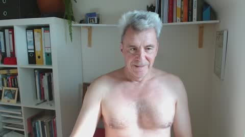 Snapshot of jackblack650 chatting on October 2025 11:47:01 AM jackblack650 online show from October 2025 11:47:01 AM