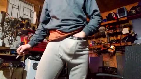 Dess online show from December 2024 01:47:02 AM