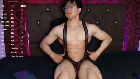 Jacke online show from February 2026 02:24:01 AM