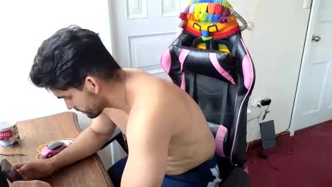 Snapshot of jackecuador chatting on November 2025 03:58:01 PM Jack online show from November 2025 03:58:01 PM