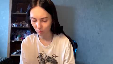 Alice online show from November 2025 06:46:01 AM