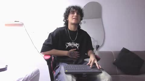 Jackes Taylor online show from January 2026 06:48:01 AM