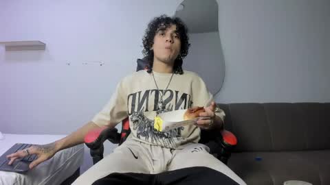 Jackes Taylor online show from April 2026 04:57:01 AM