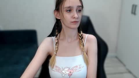 Snapshot of jackie__morgan chatting on December 2024 10:34:01 AM jackie__morgan online show from December 2024 10:34:01 AM