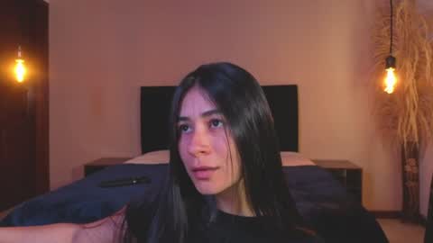 jackiie_ online show from July 2026 01:25:01 PM