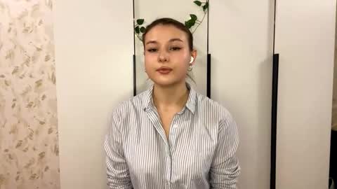 Snapshot of jacknault chatting on November 2025 02:38:02 PM Sonya online show from November 2025 02:38:02 PM