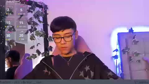 Snapshot of jacks_hotter chatting on September 2025 10:32:02 PM Jackson online show from September 2025 10:32:02 PM