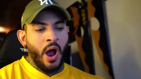 JC online show from November 2025 10:14:02 AM